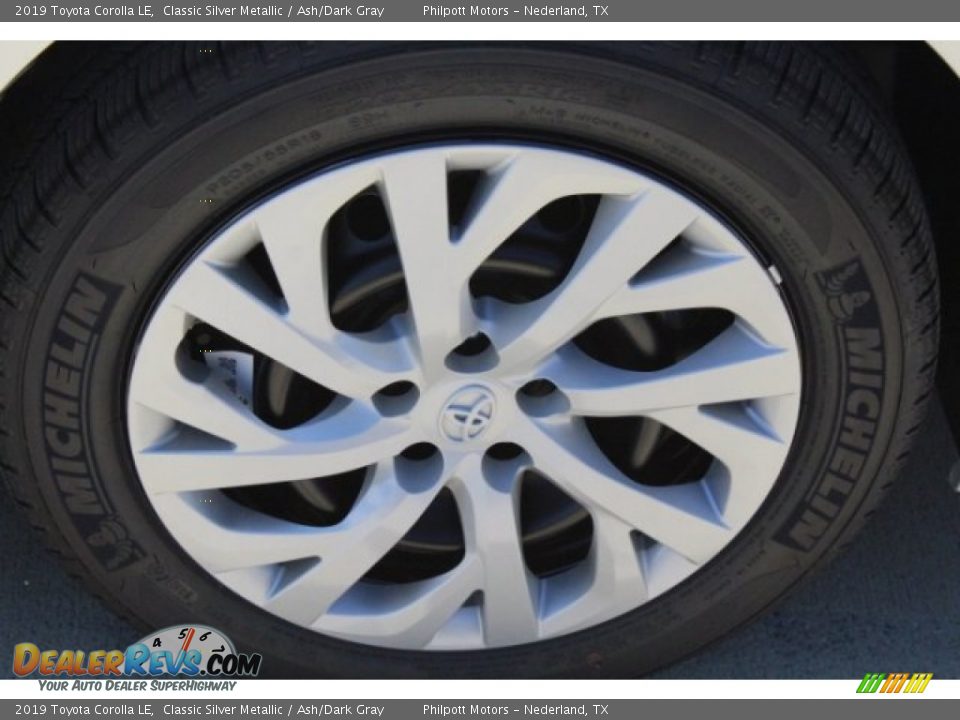 2019 Toyota Corolla LE Classic Silver Metallic / Ash/Dark Gray Photo #10