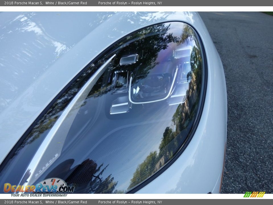 2018 Porsche Macan S White / Black/Garnet Red Photo #13