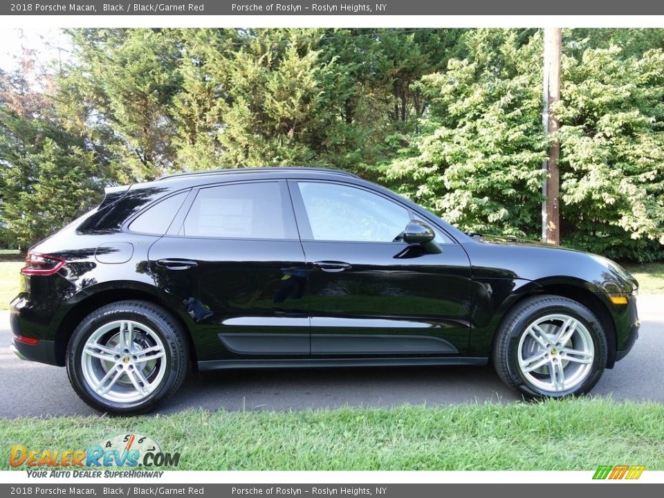 2018 Porsche Macan Black / Black/Garnet Red Photo #3