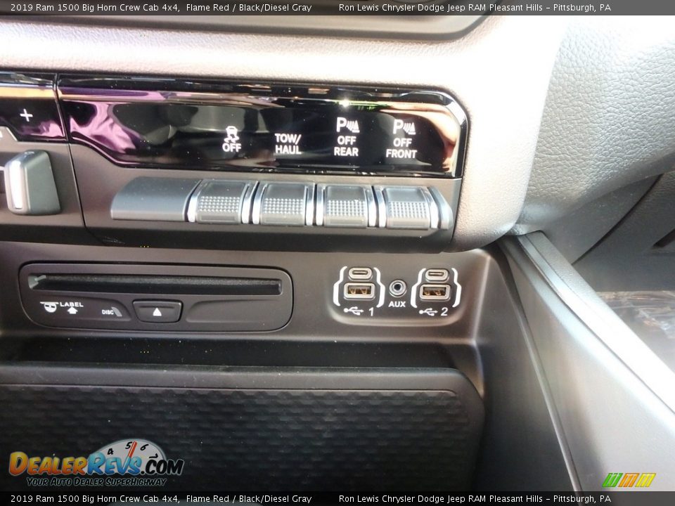 2019 Ram 1500 Big Horn Crew Cab 4x4 Flame Red / Black/Diesel Gray Photo #19