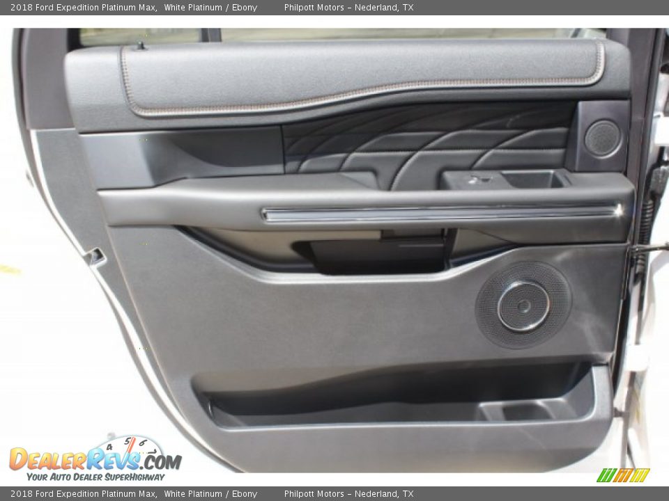 Door Panel of 2018 Ford Expedition Platinum Max Photo #25