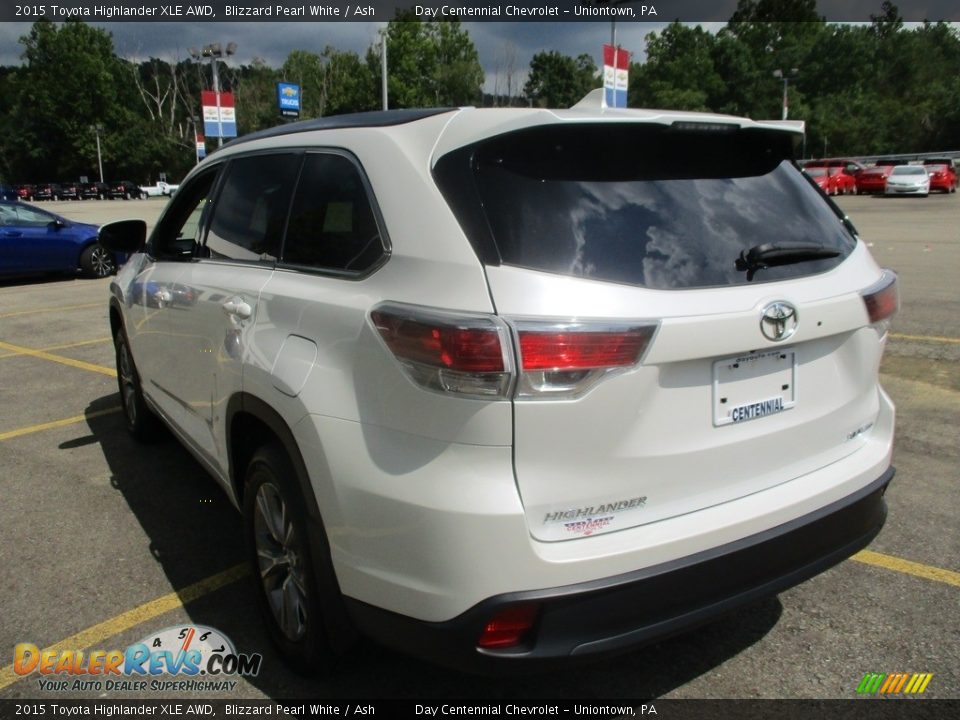 2015 Toyota Highlander XLE AWD Blizzard Pearl White / Ash Photo #6