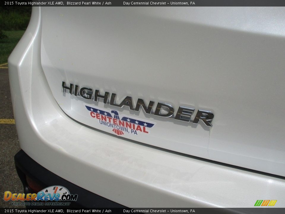 2015 Toyota Highlander XLE AWD Blizzard Pearl White / Ash Photo #8