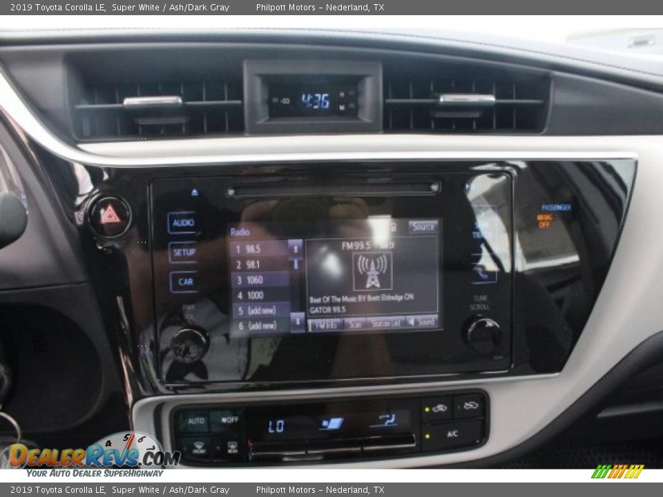 2019 Toyota Corolla LE Super White / Ash/Dark Gray Photo #16