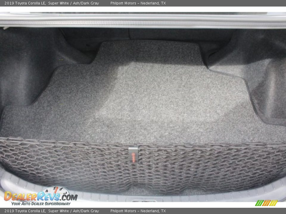 2019 Toyota Corolla LE Super White / Ash/Dark Gray Photo #25