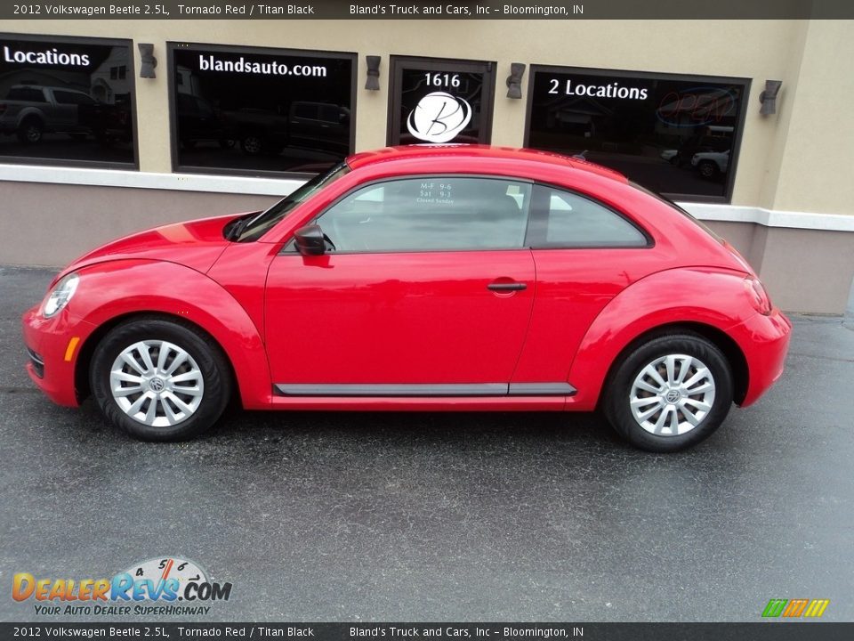 2012 Volkswagen Beetle 2.5L Tornado Red / Titan Black Photo #1