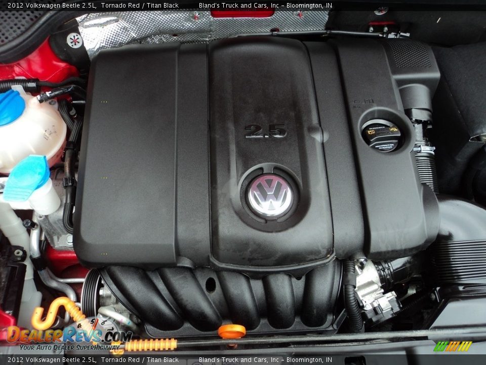 2012 Volkswagen Beetle 2.5L Tornado Red / Titan Black Photo #21