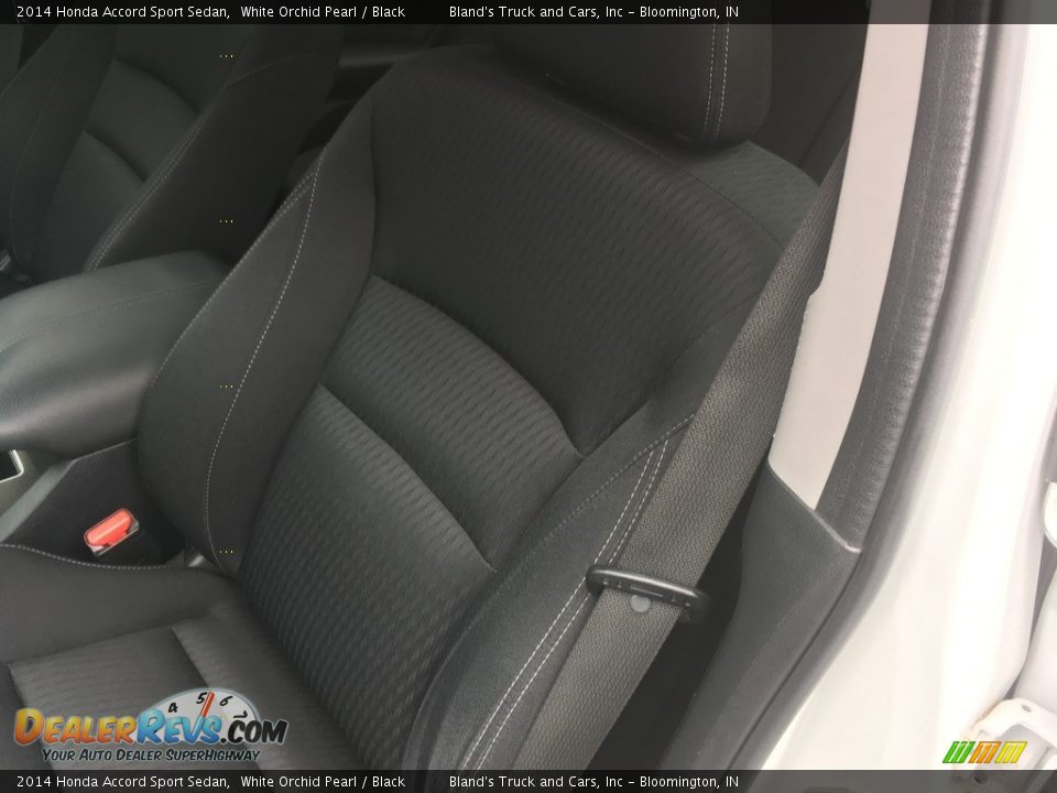 2014 Honda Accord Sport Sedan White Orchid Pearl / Black Photo #19