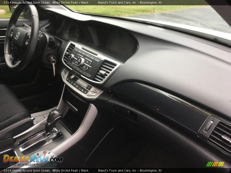2014 Honda Accord Sport Sedan White Orchid Pearl / Black Photo #34