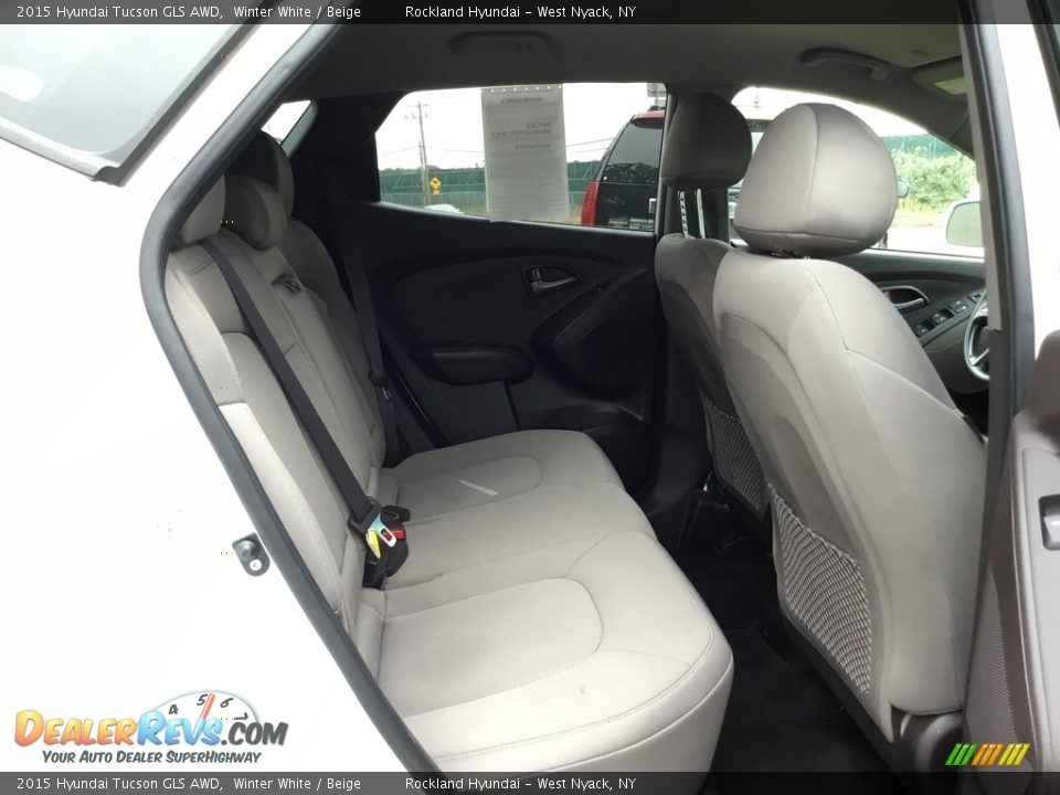 2015 Hyundai Tucson GLS AWD Winter White / Beige Photo #23
