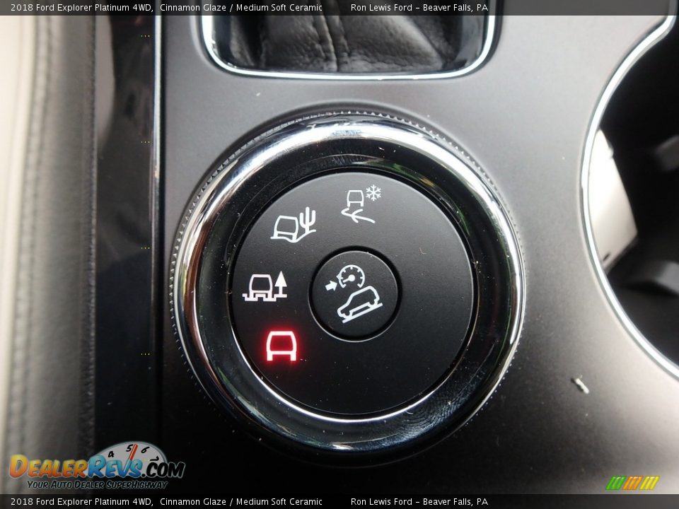 Controls of 2018 Ford Explorer Platinum 4WD Photo #16