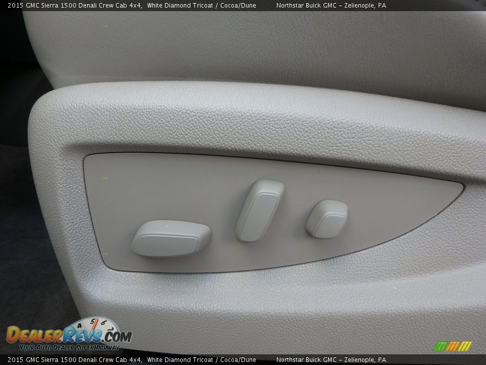 2015 GMC Sierra 1500 Denali Crew Cab 4x4 White Diamond Tricoat / Cocoa/Dune Photo #20