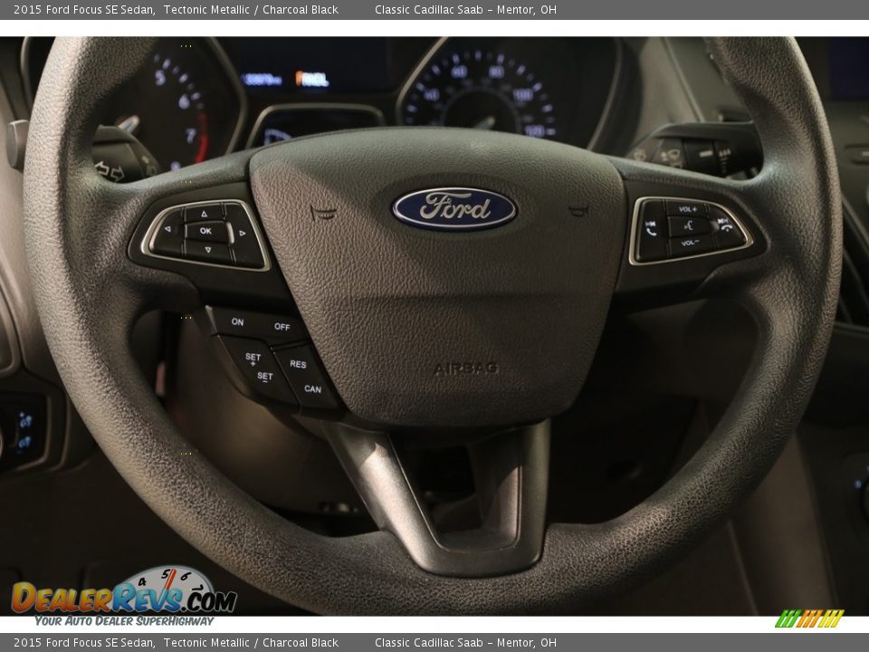 2015 Ford Focus SE Sedan Tectonic Metallic / Charcoal Black Photo #6