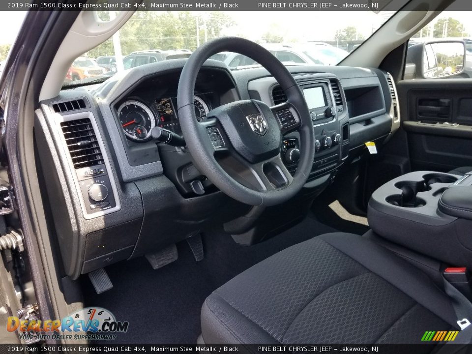 2019 Ram 1500 Classic Express Quad Cab 4x4 Maximum Steel Metallic / Black Photo #7