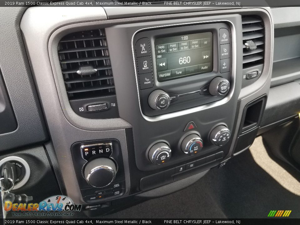 2019 Ram 1500 Classic Express Quad Cab 4x4 Maximum Steel Metallic / Black Photo #10