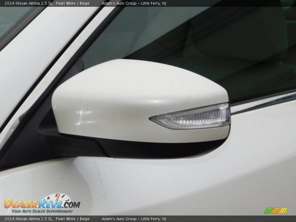 2014 Nissan Altima 2.5 SL Pearl White / Beige Photo #11
