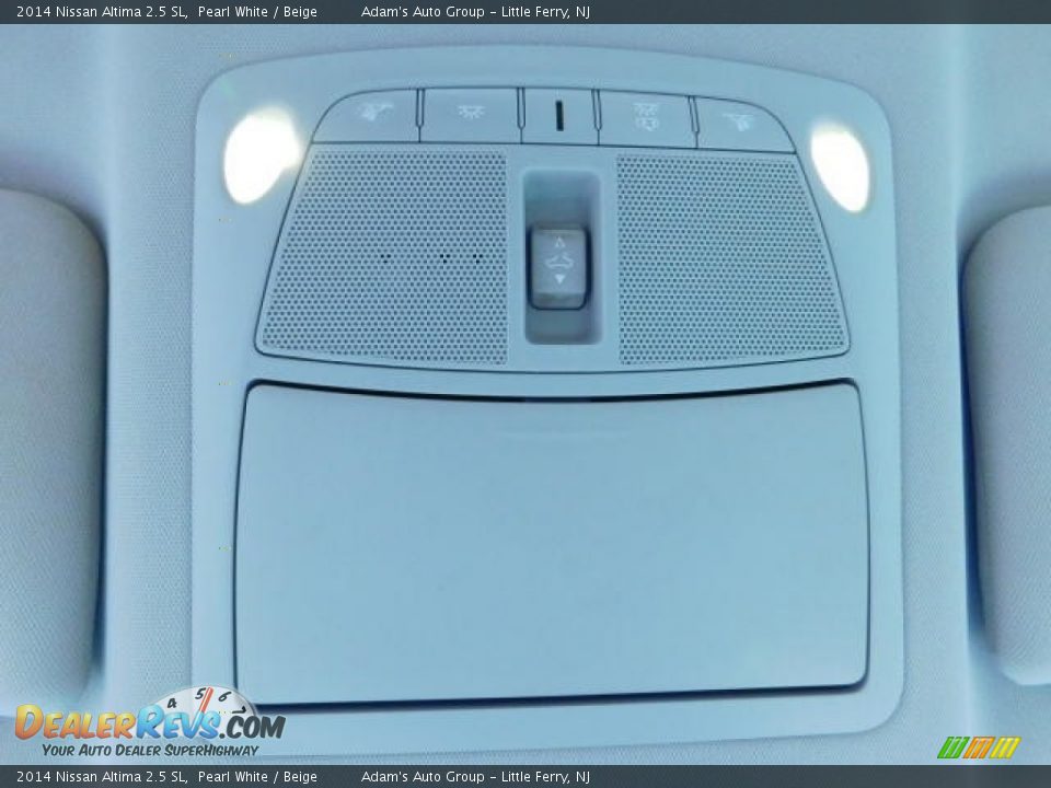 2014 Nissan Altima 2.5 SL Pearl White / Beige Photo #17