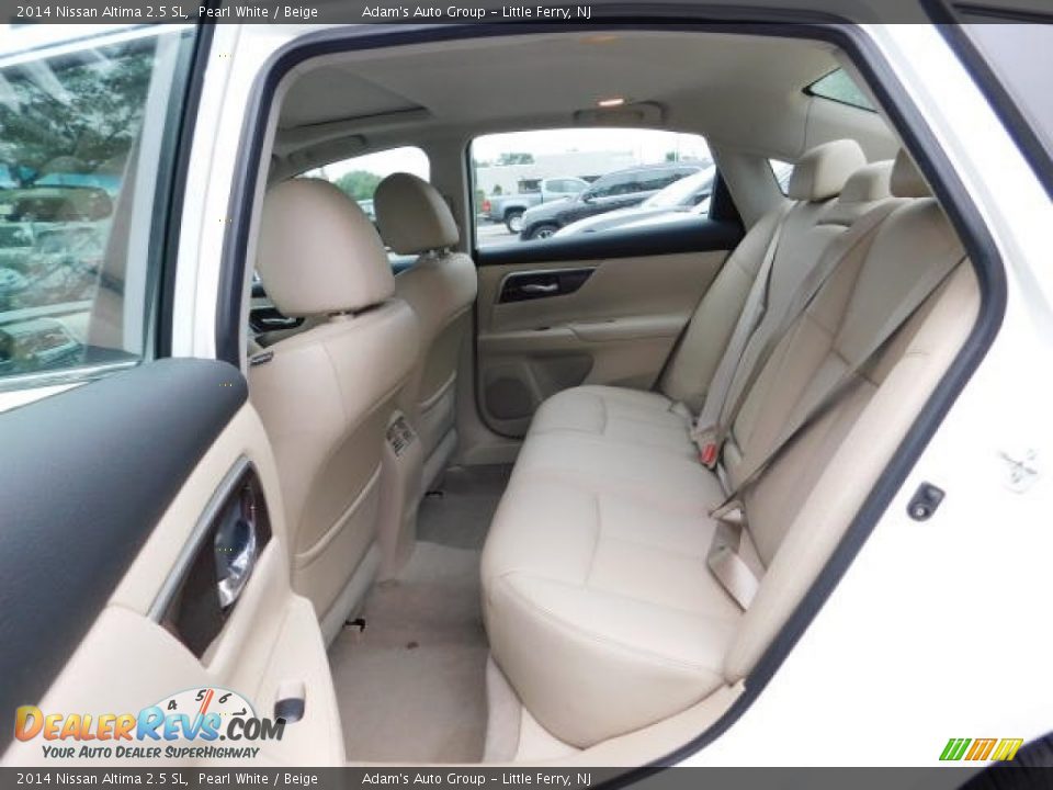 2014 Nissan Altima 2.5 SL Pearl White / Beige Photo #29