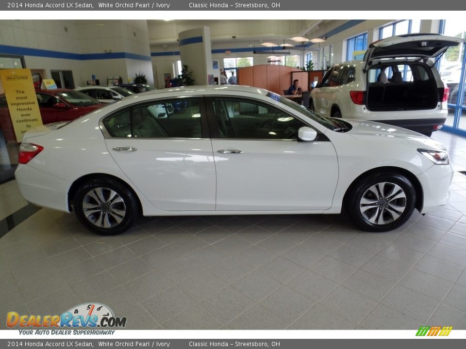 2014 Honda Accord LX Sedan White Orchid Pearl / Ivory Photo #5