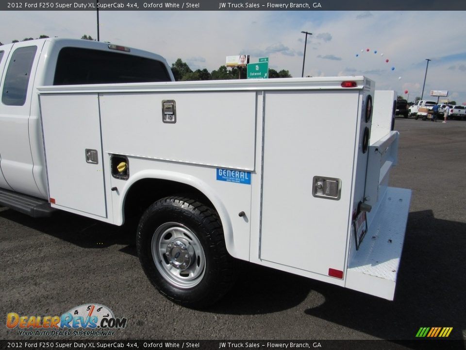 2012 Ford F250 Super Duty XL SuperCab 4x4 Oxford White / Steel Photo #13