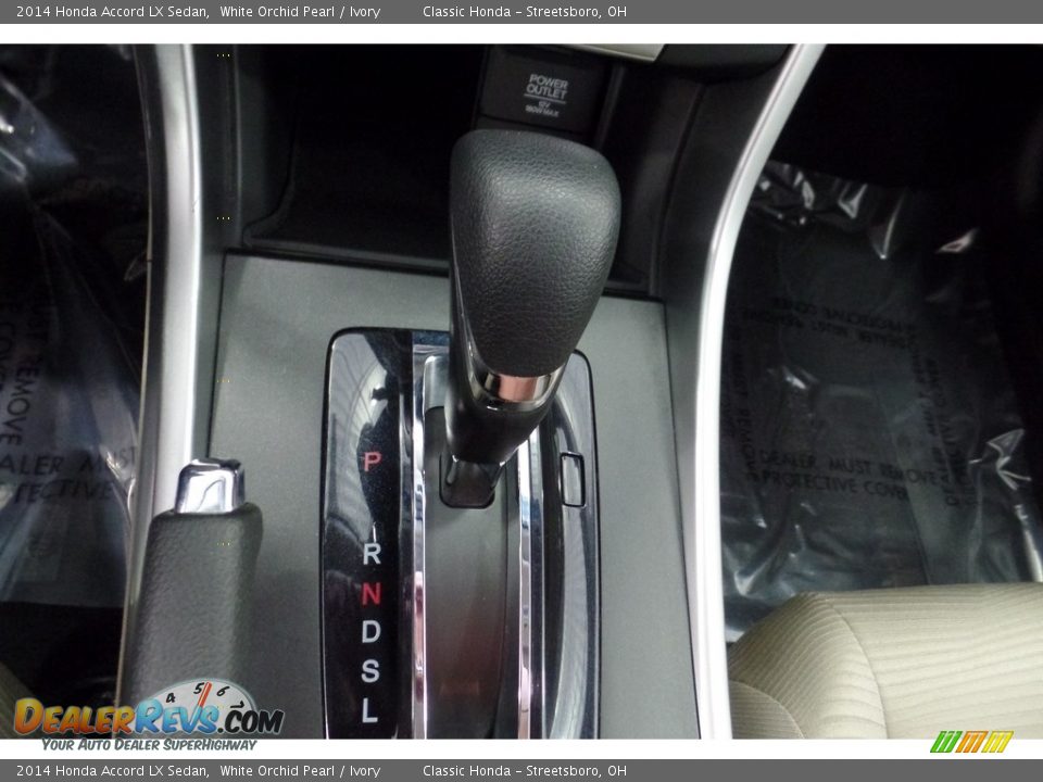 2014 Honda Accord LX Sedan White Orchid Pearl / Ivory Photo #27