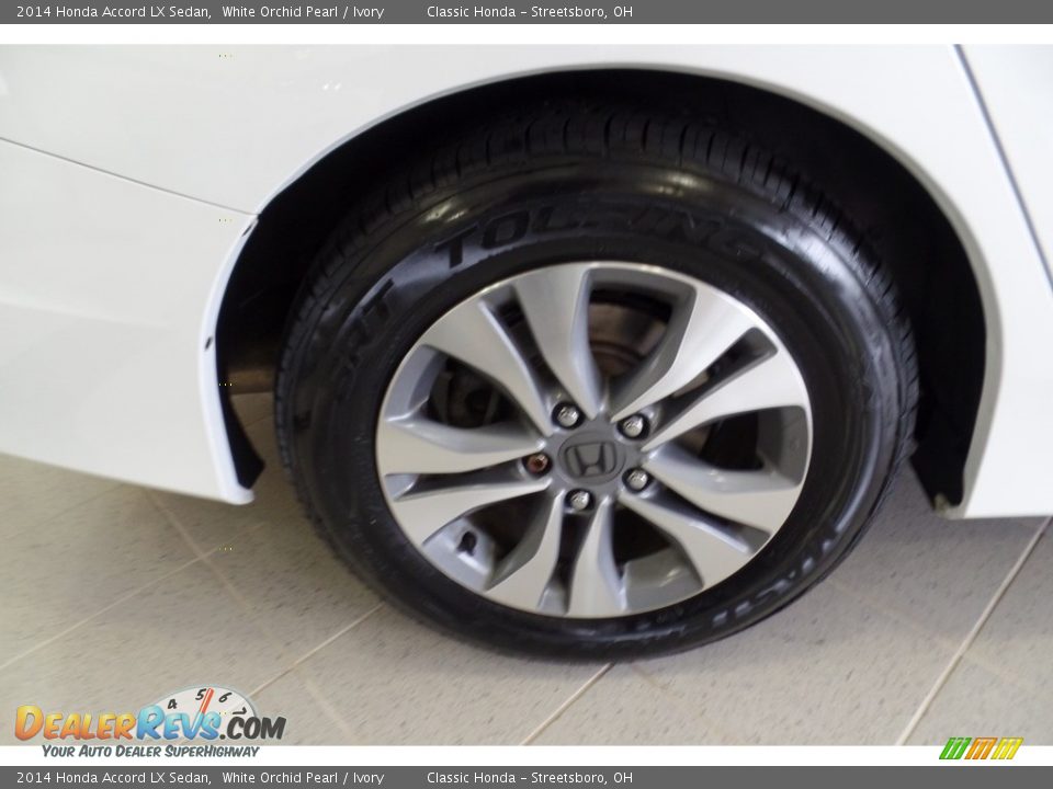 2014 Honda Accord LX Sedan White Orchid Pearl / Ivory Photo #33