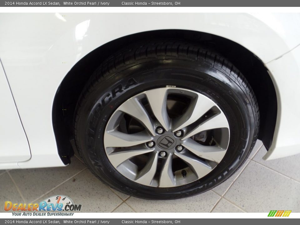 2014 Honda Accord LX Sedan White Orchid Pearl / Ivory Photo #34