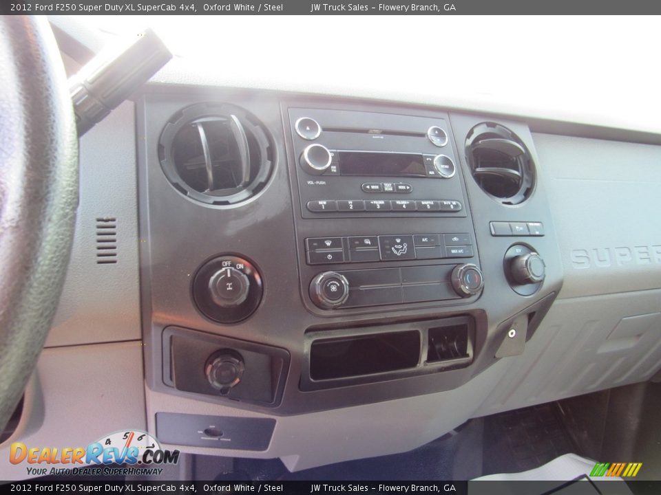 2012 Ford F250 Super Duty XL SuperCab 4x4 Oxford White / Steel Photo #24