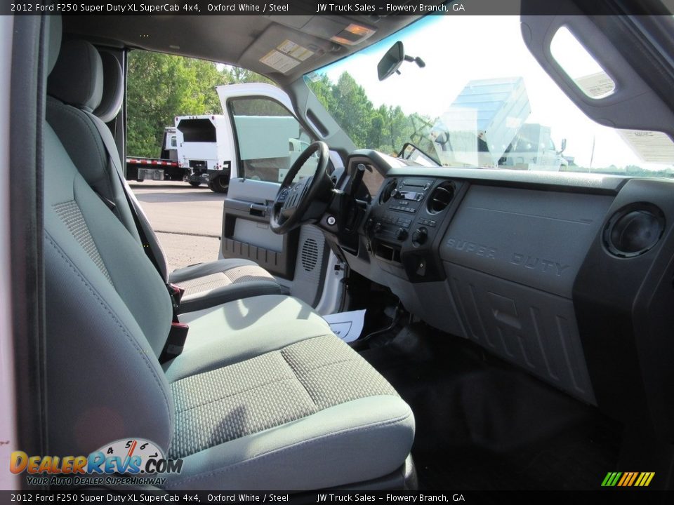 2012 Ford F250 Super Duty XL SuperCab 4x4 Oxford White / Steel Photo #30