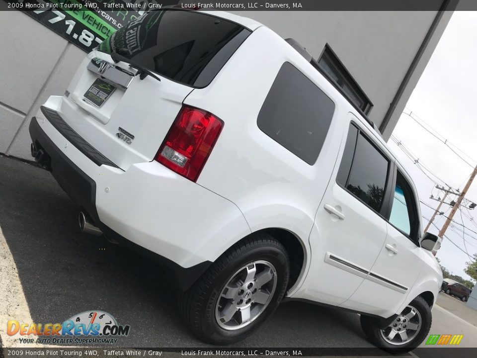 2009 Honda Pilot Touring 4WD Taffeta White / Gray Photo #5