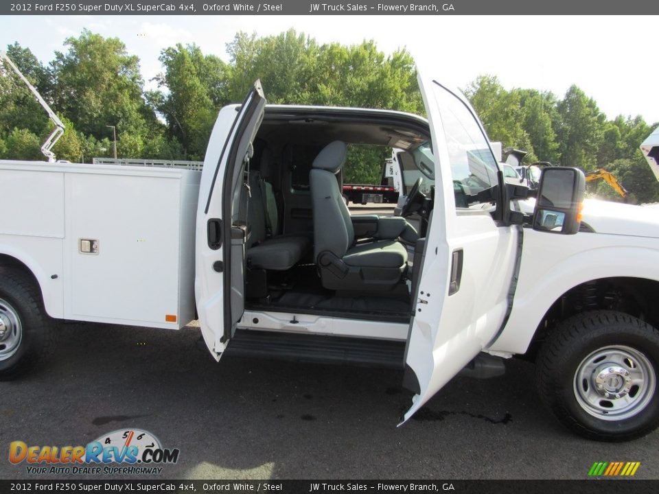 2012 Ford F250 Super Duty XL SuperCab 4x4 Oxford White / Steel Photo #32