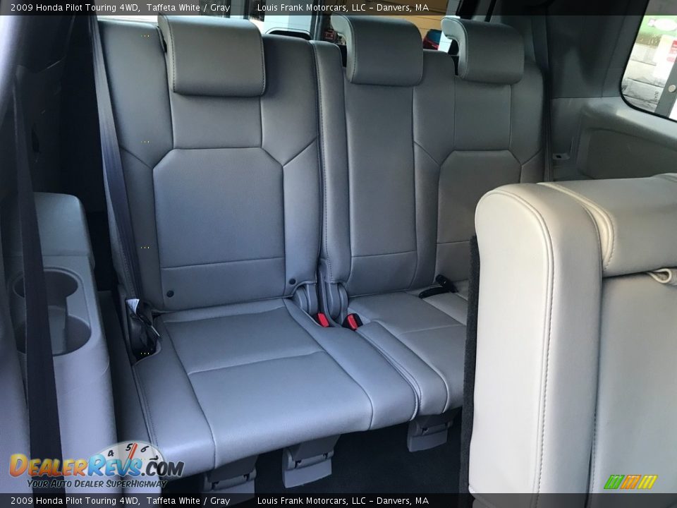 2009 Honda Pilot Touring 4WD Taffeta White / Gray Photo #15