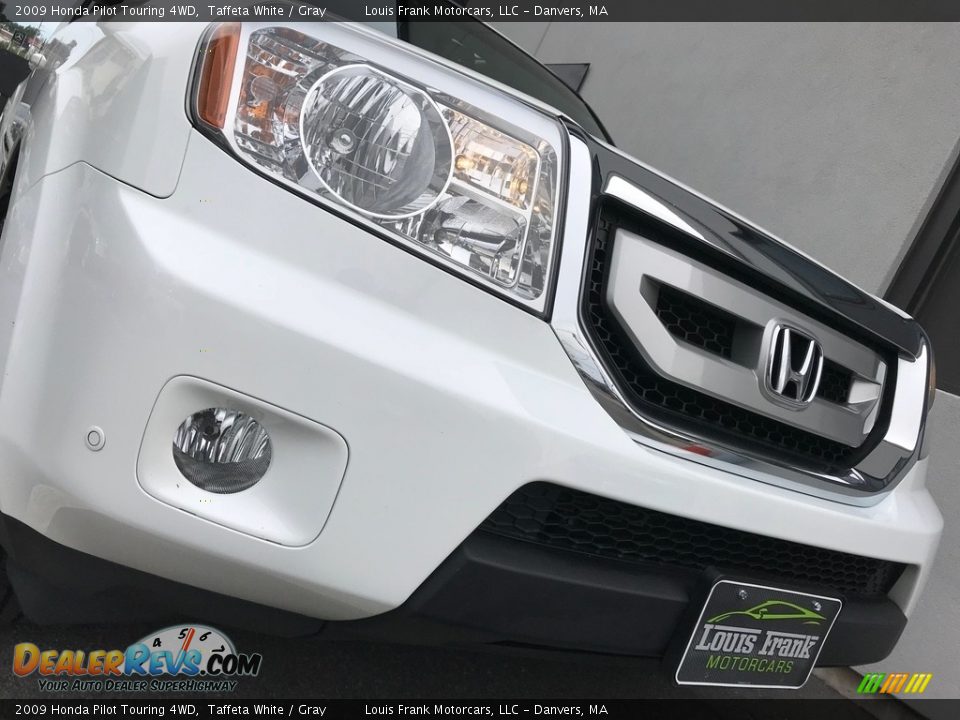 2009 Honda Pilot Touring 4WD Taffeta White / Gray Photo #26