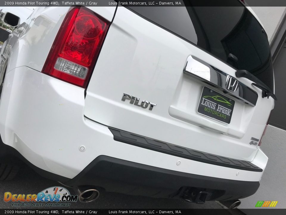2009 Honda Pilot Touring 4WD Taffeta White / Gray Photo #29