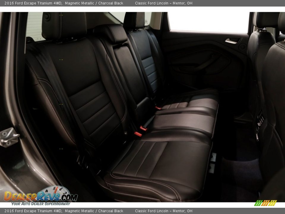 2016 Ford Escape Titanium 4WD Magnetic Metallic / Charcoal Black Photo #16