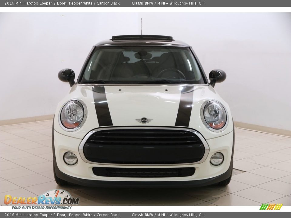 2016 Mini Hardtop Cooper 2 Door Pepper White / Carbon Black Photo #2