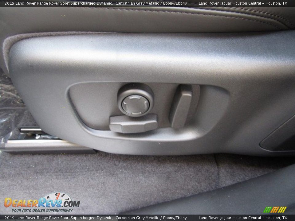 Controls of 2019 Land Rover Range Rover Sport Supercharged Dynamic Photo #26
