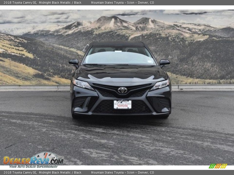 2018 Toyota Camry SE Midnight Black Metallic / Black Photo #2