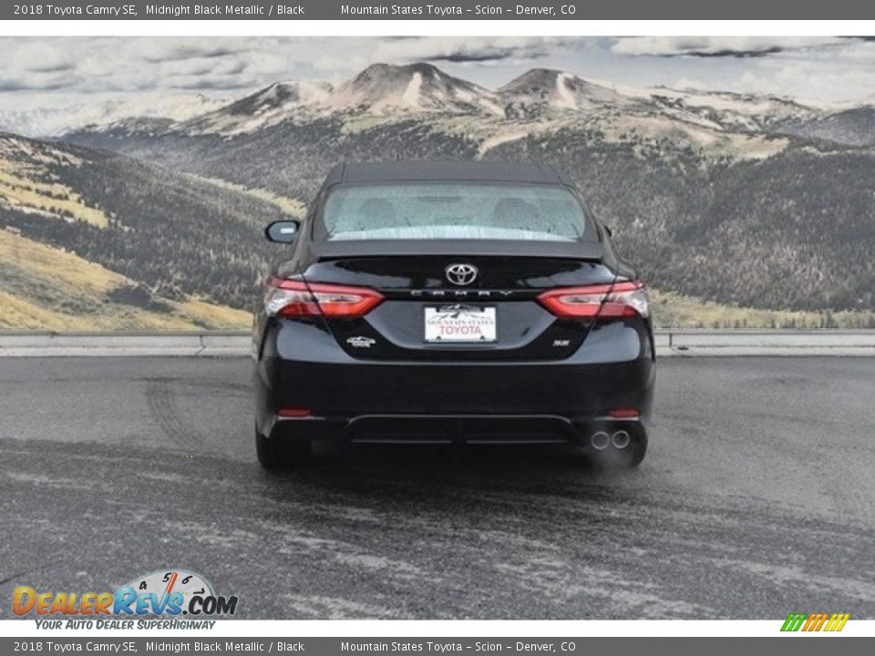 2018 Toyota Camry SE Midnight Black Metallic / Black Photo #4
