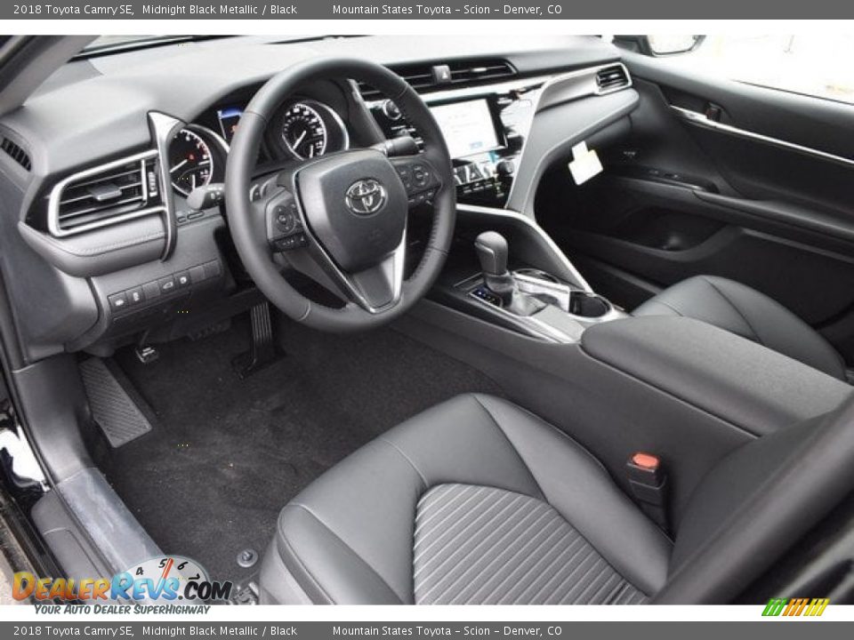 2018 Toyota Camry SE Midnight Black Metallic / Black Photo #5