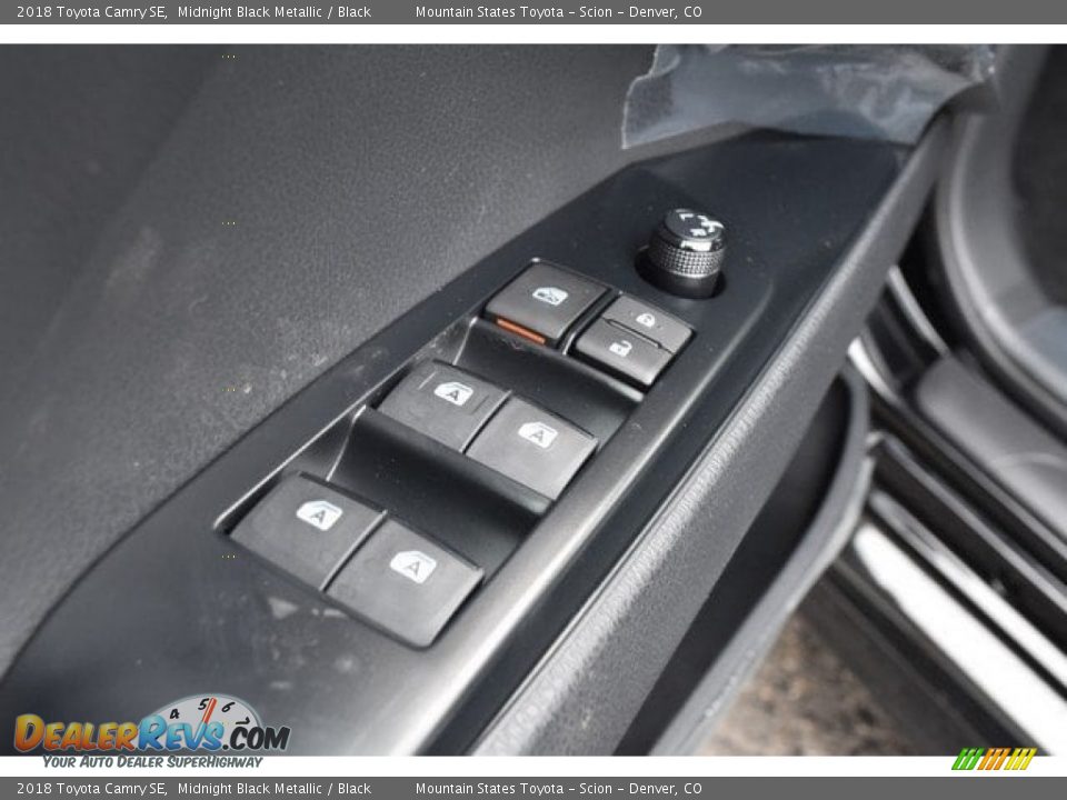 2018 Toyota Camry SE Midnight Black Metallic / Black Photo #24