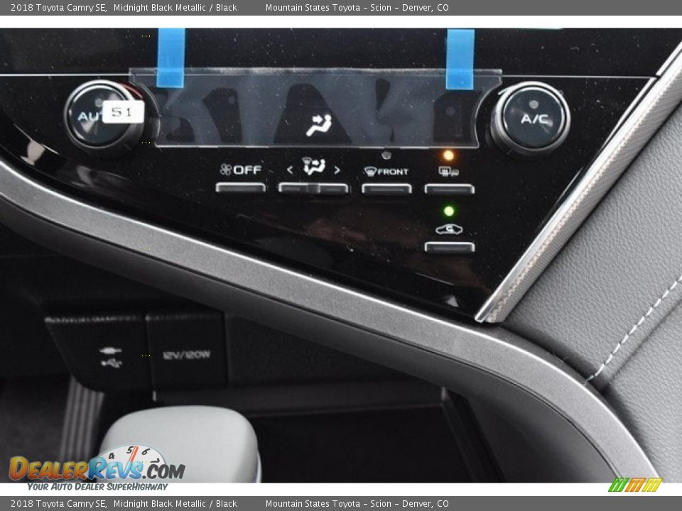 2018 Toyota Camry SE Midnight Black Metallic / Black Photo #29