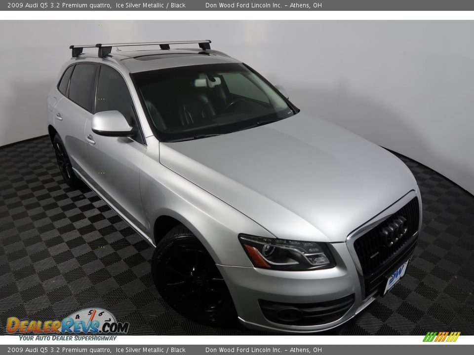2009 Audi Q5 3.2 Premium quattro Ice Silver Metallic / Black Photo #2
