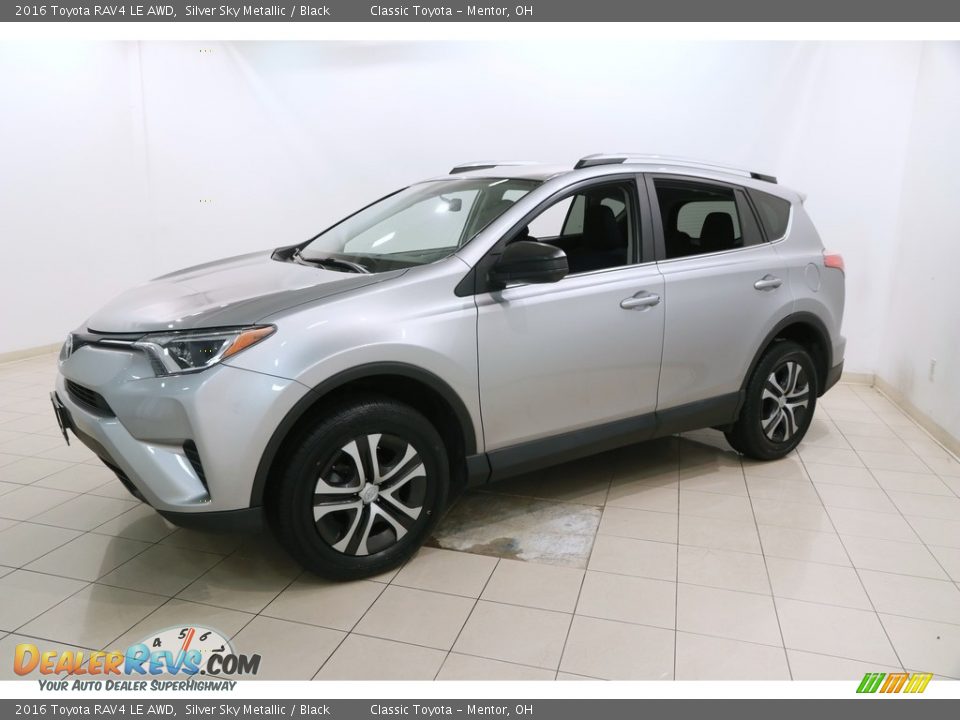 2016 Toyota RAV4 LE AWD Silver Sky Metallic / Black Photo #3