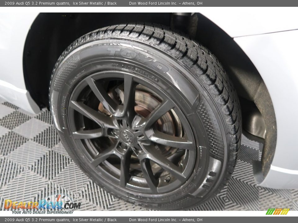 2009 Audi Q5 3.2 Premium quattro Ice Silver Metallic / Black Photo #27