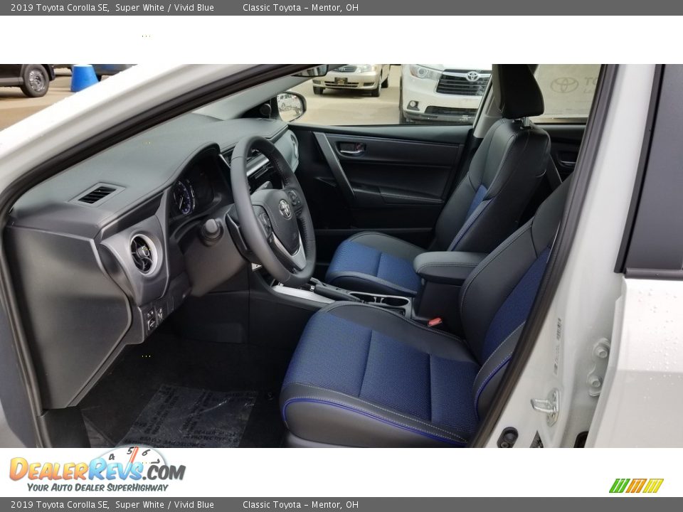 Vivid Blue Interior - 2019 Toyota Corolla SE Photo #3