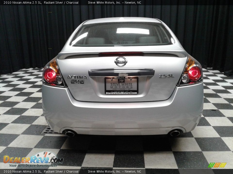 2010 Nissan Altima 2.5 SL Radiant Silver / Charcoal Photo #7