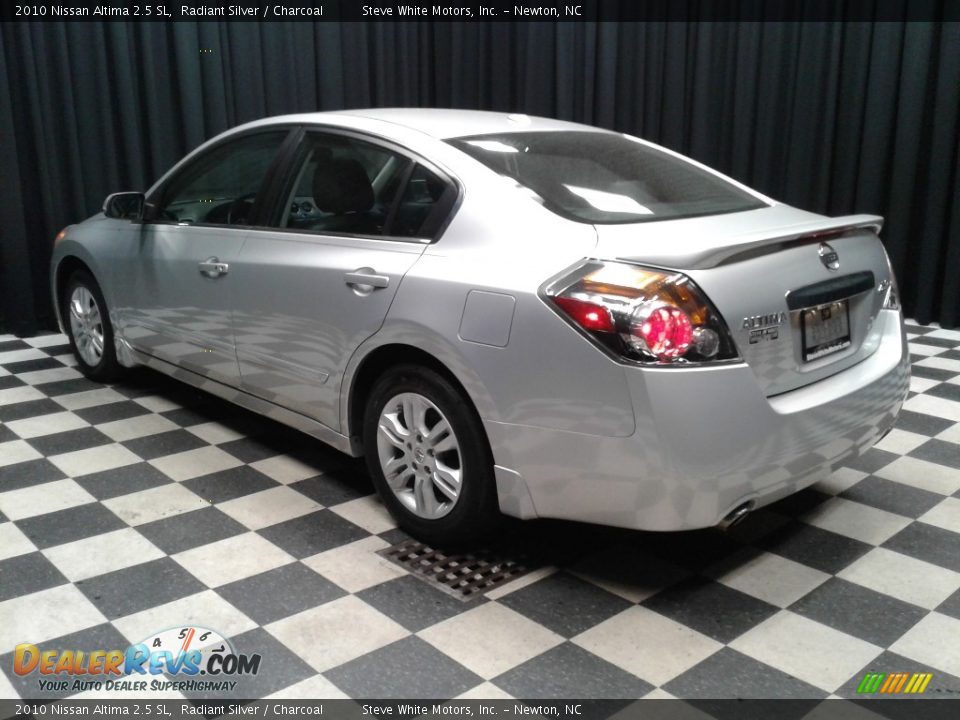 2010 Nissan Altima 2.5 SL Radiant Silver / Charcoal Photo #8
