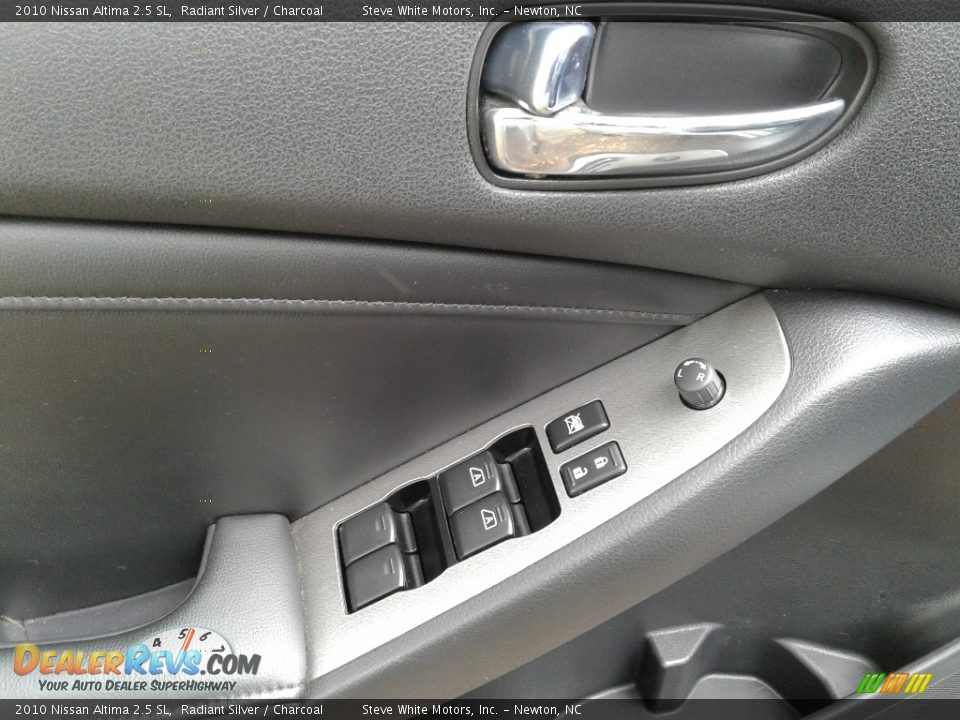 2010 Nissan Altima 2.5 SL Radiant Silver / Charcoal Photo #9