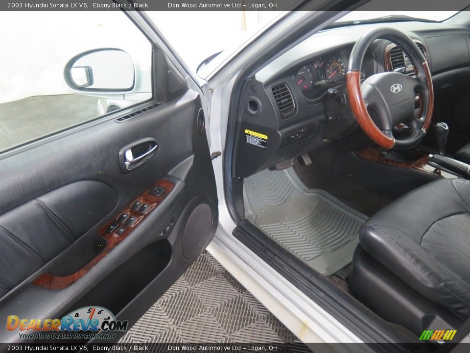 2003 Hyundai Sonata LX V6 Ebony Black / Black Photo #9